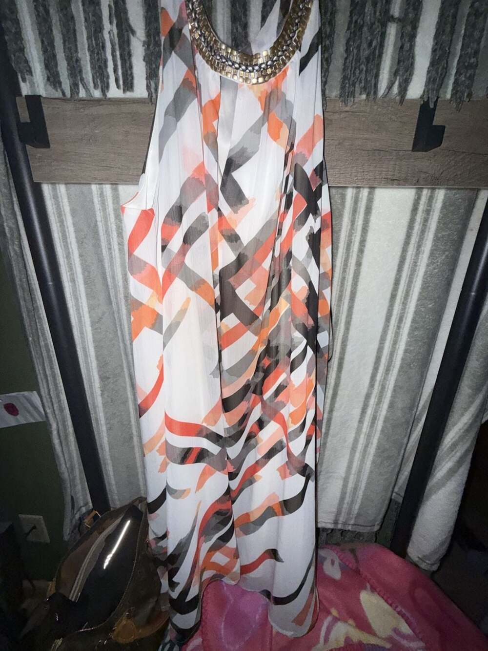 Vince Camuto Maxi Dress Size 18W Multicolor Geometric Chiffon Halter